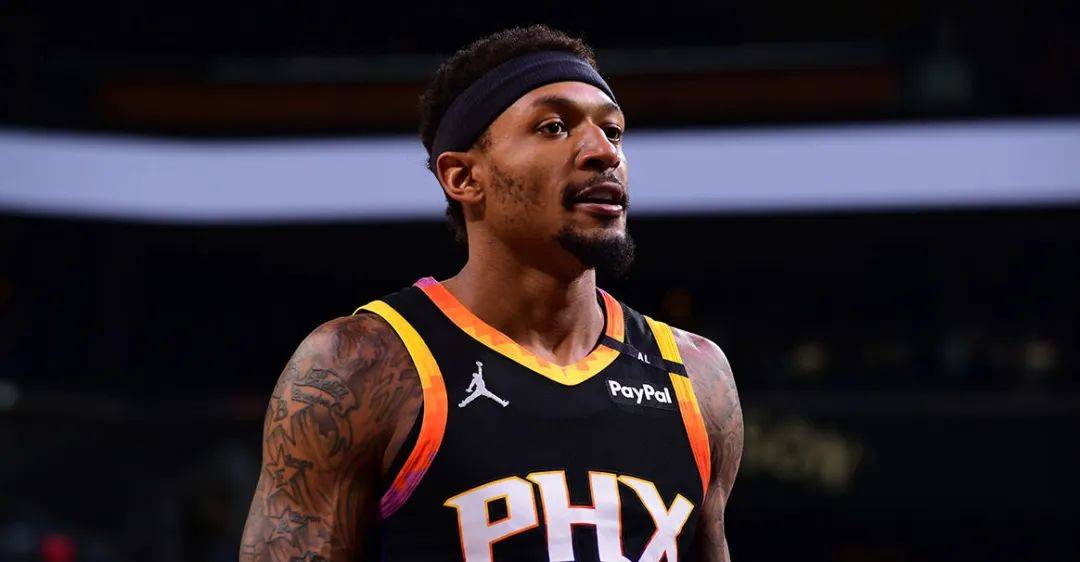 爱游戏中文版-内马尔重返赛场，出色防守首场状态出色，快船观众沸腾！引发球迷热议的简单介绍